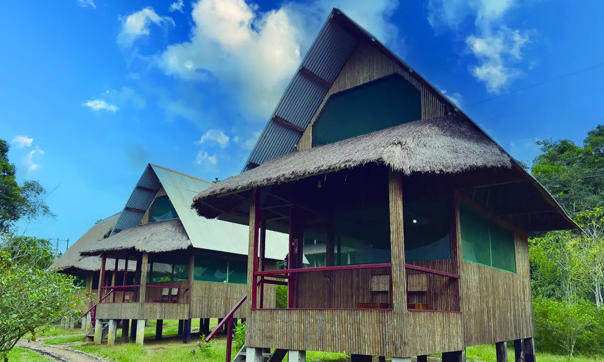 Photo of the exterior of Bambu Lodge near Patria in Manu National Park