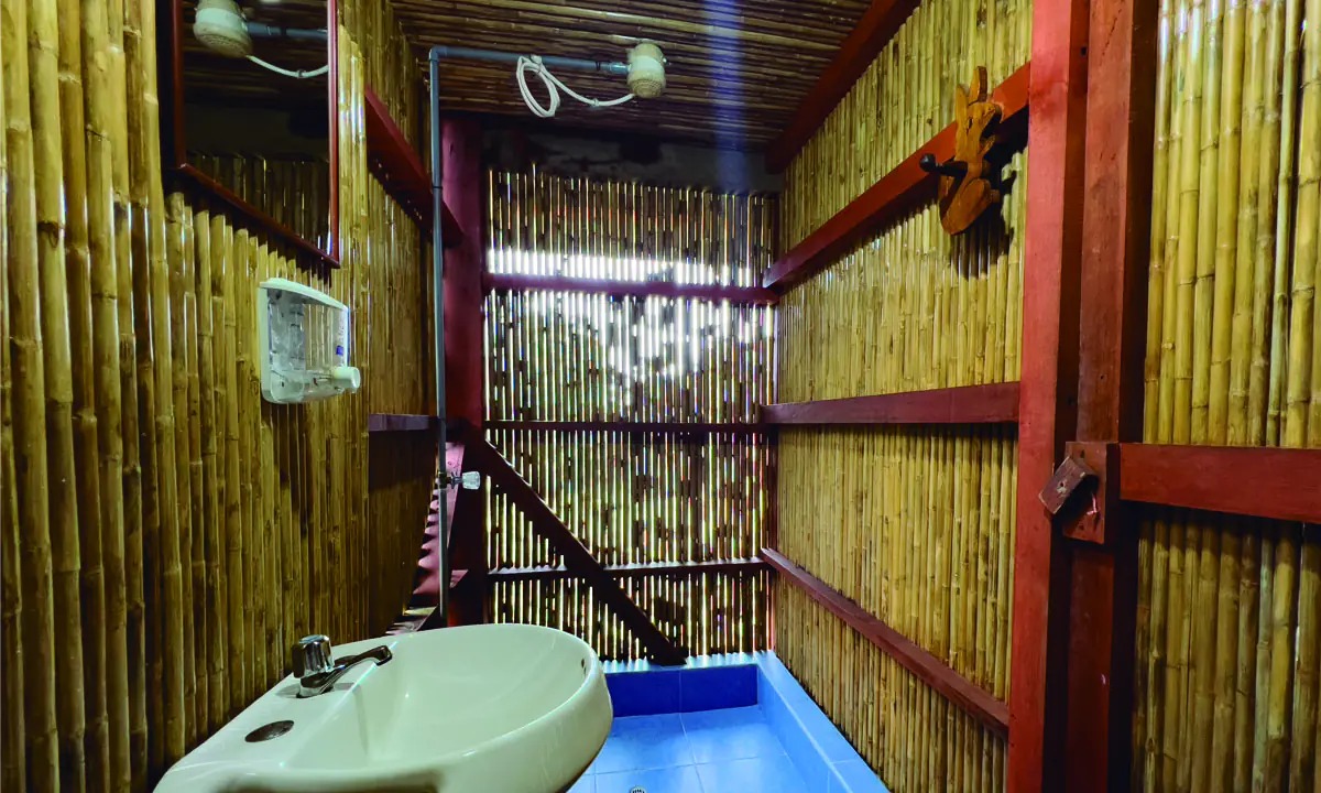 Photo of the exterior of Bambu Lodge near Patria in Manu National Park